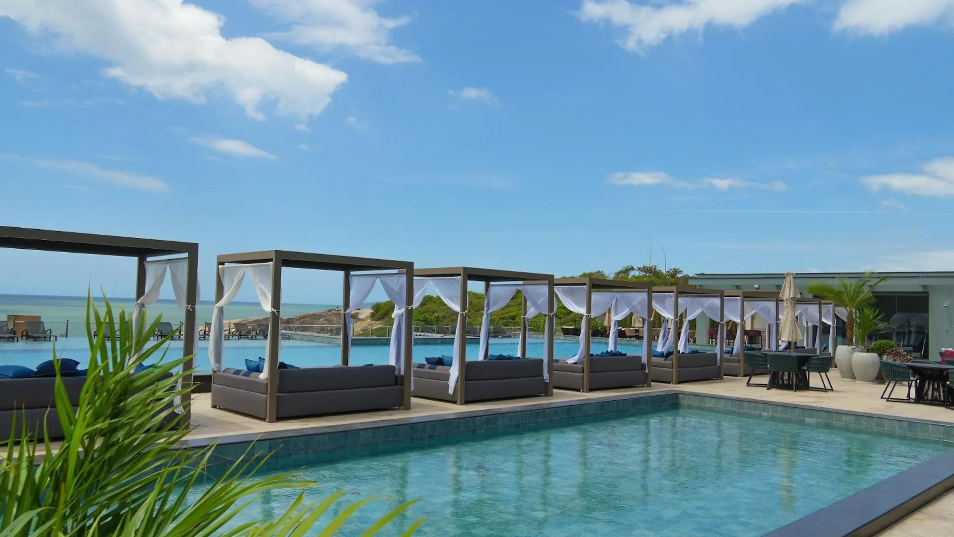 Blue Sea Hotel ايتابيما